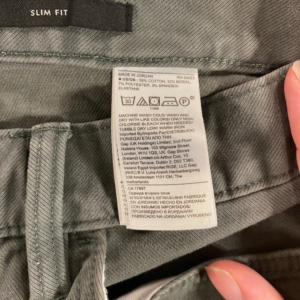 Banana Republic Traveler Pants Mens 31x32 Yosemite Green Slim Fit Twill Chinos